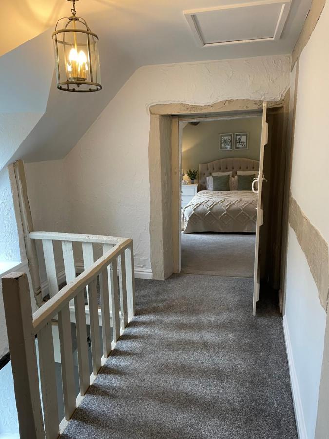 Canalside Cottage In The Heart Of Llangollen. Luaran gambar