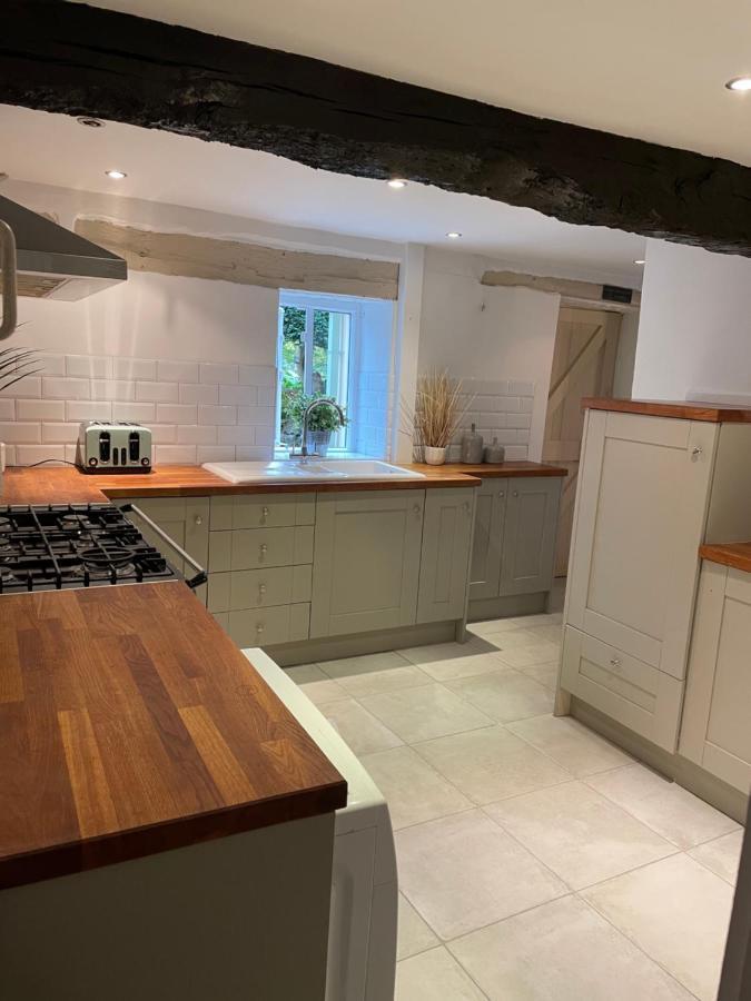 Canalside Cottage In The Heart Of Llangollen. Luaran gambar